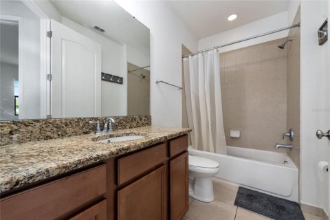 Townhouse in Orlando, Florida 3 bedrooms, 152.45 sq.m. № 1299452 - photo 26