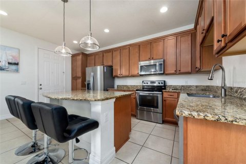 Townhouse in Orlando, Florida 3 bedrooms, 152.45 sq.m. № 1299452 - photo 14