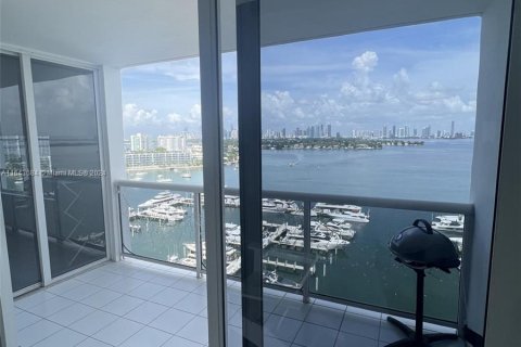 Condo in Miami Beach, Florida, 1 bedroom  № 1328529 - photo 6