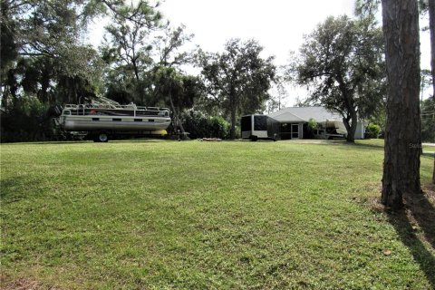 Villa ou maison à vendre à North Port, Floride: 3 chambres, 164.9 m2 № 875212 - photo 18