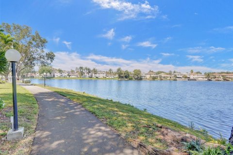 Condo in Pembroke Pines, Florida, 1 bedroom  № 1100924 - photo 29