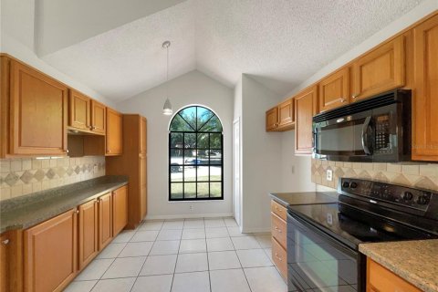 Casa en venta en Lutz, Florida, 3 dormitorios, 168.15 m2 № 1156718 - foto 2