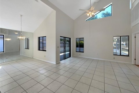 Casa en venta en Lutz, Florida, 3 dormitorios, 168.15 m2 № 1156718 - foto 4