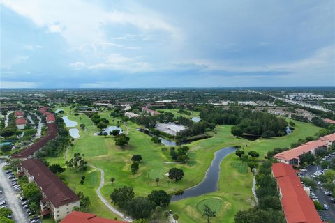 Condo in Pembroke Pines, Florida, 2 bedrooms  № 1139337 - photo 11