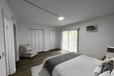 Condo in Pembroke Pines, Florida, 1 bedroom  № 1159260 - photo 10