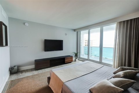 Снять в аренду квартиру в Майами-Бич, Флорида 2 спальни, 136.66м2, № 978 - фото 12