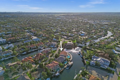 Villa ou maison à vendre à Lighthouse Point, Floride: 5 chambres, 494.89 m2 № 921101 - photo 8