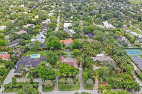 Villa ou maison à vendre à Pinecrest, Floride: 3 chambres, 275.73 m2 № 1101008 - photo 19