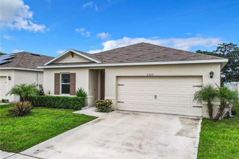 House in Kissimmee, Florida 3 bedrooms, 130.53 sq.m. № 1299282 - photo 2