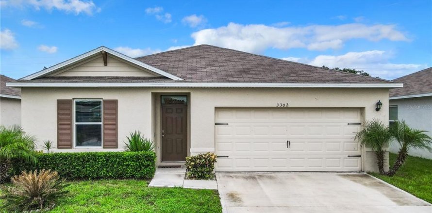 House in Kissimmee, Florida 3 bedrooms, 130.53 sq.m. № 1299282