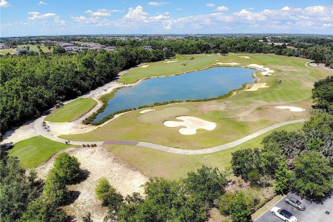 Condo in Davenport, Florida, 1 bedroom  № 1312669 - photo 17