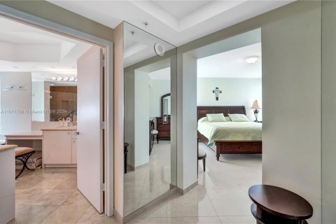 Condo in Aventura, Florida, 3 bedrooms  № 1236465 - photo 24