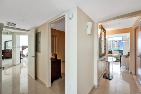 Condo in Aventura, Florida, 3 bedrooms  № 1236465 - photo 23