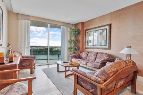 Condominio en venta en Sunrise, Florida, 3 dormitorios, 118.08 m2 № 1236466 - foto 16