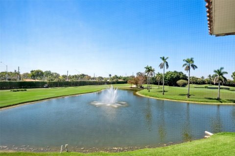 Copropriété à vendre à Pembroke Pines, Floride: 2 chambres, 108.7 m2 № 1095503 - photo 24