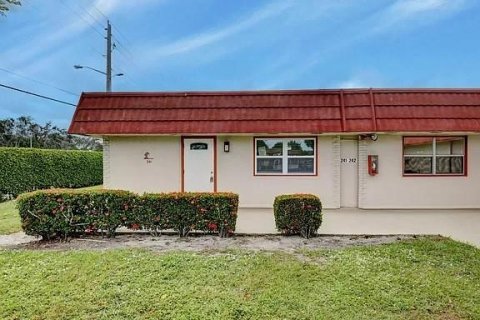 Copropriété à vendre à Delray Beach, Floride: 2 chambres, 91.79 m2 № 1173226 - photo 2