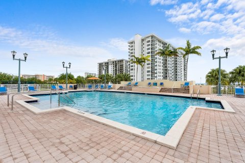 Condo in Fort Lauderdale, Florida, 1 bedroom  № 1173182 - photo 8