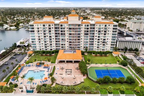 Condo in Fort Lauderdale, Florida, 1 bedroom  № 1173182 - photo 2