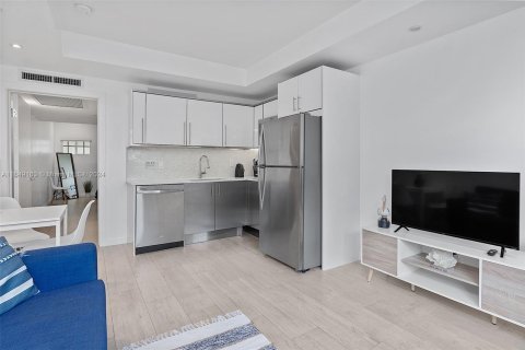 Copropriété à vendre à Miami Beach, Floride: 1 chambre, 42.18 m2 № 1331544 - photo 3