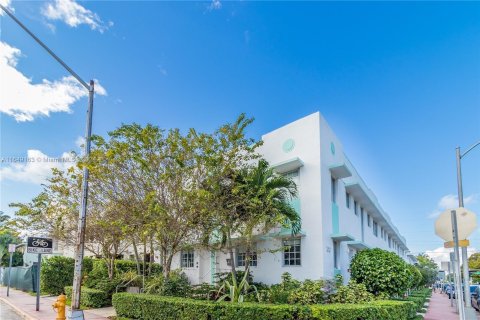 Copropriété à vendre à Miami Beach, Floride: 1 chambre, 42.18 m2 № 1331544 - photo 18