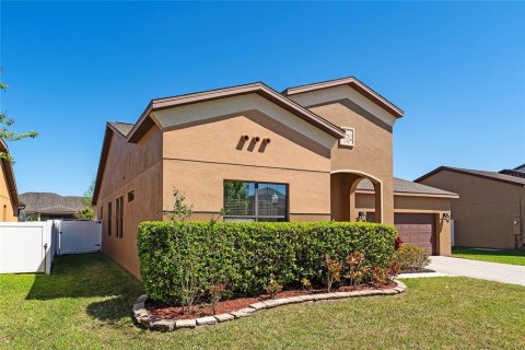 Casa en venta en Kissimmee, Florida, 4 dormitorios, 209.22 m2 № 1083201 - foto 3