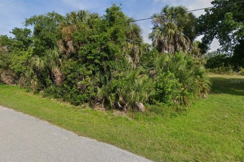 Terreno en venta en Port Charlotte, Florida № 1432593 - foto 4