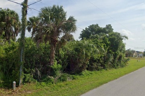 Terreno en venta en Port Charlotte, Florida № 1432593 - foto 3