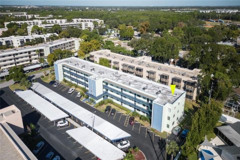 Condo in Saint Petersburg, Florida, 2 bedrooms  № 1307395 - photo 3