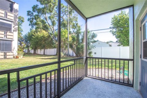 Copropriété à vendre à Saint Petersburg, Floride: 2 chambres, 91.51 m2 № 1307395 - photo 28