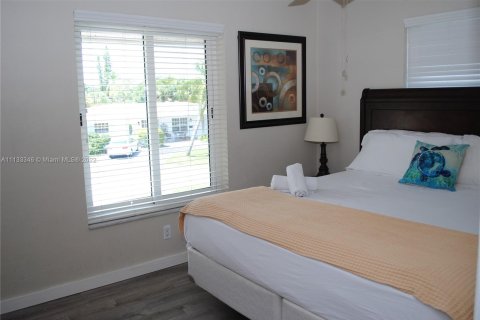 Villa ou maison à louer à Pompano Beach, Floride: 5 chambres, 219.44 m2 № 15915 - photo 7