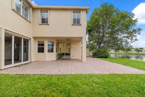 Villa ou maison à vendre à Lake Worth, Floride: 5 chambres, 310.85 m2 № 842049 - photo 13