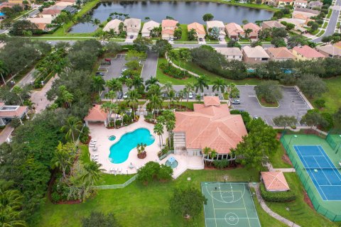 Villa ou maison à vendre à Lake Worth, Floride: 5 chambres, 310.85 m2 № 842049 - photo 2