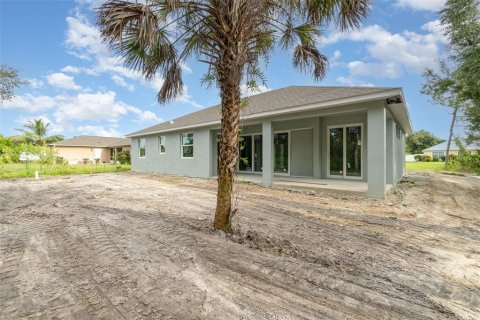 Villa ou maison à vendre à North Port, Floride: 3 chambres, 167.97 m2 № 1383337 - photo 27