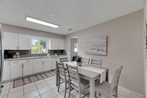 Casa en venta en Bradenton, Florida, 3 dormitorios, 173.73 m2 № 1383207 - foto 6