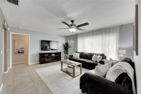 Casa en venta en Bradenton, Florida, 3 dormitorios, 173.73 m2 № 1383207 - foto 13