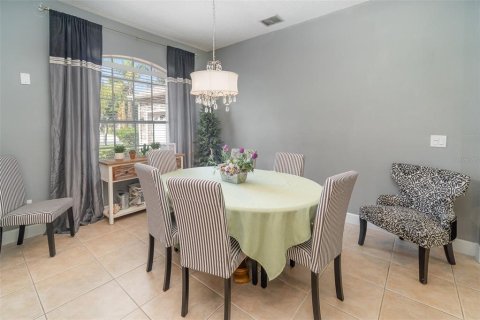 Villa ou maison à vendre à Kissimmee, Floride: 5 chambres, 301.75 m2 № 1286972 - photo 6