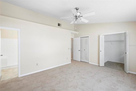 Condominio en venta en Orlando, Florida, 3 dormitorios, 137.96 m2 № 1326629 - foto 12