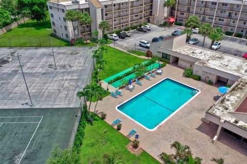 Condominio en venta en Sunrise, Florida, 2 dormitorios, 107.95 m2 № 1311071 - foto 24