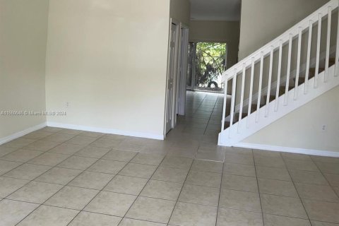 Townhouse in Homestead, Florida 3 bedrooms, 140.19 sq.m. № 1368703 - photo 6