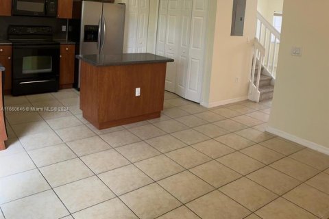 Townhouse in Homestead, Florida 3 bedrooms, 140.19 sq.m. № 1368703 - photo 8