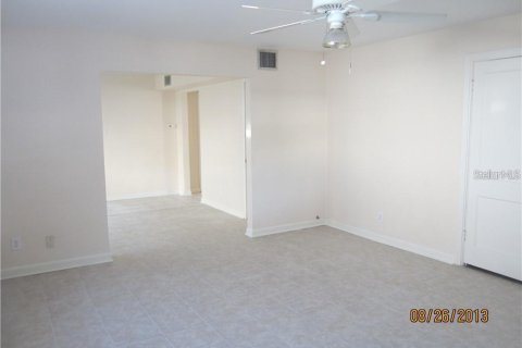 Immobilier commercial à vendre à Tampa, Floride: 4 chambres, 321.35 m2 № 1404770 - photo 21