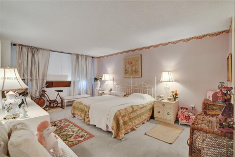 Copropriété à vendre à Aventura, Floride: 2 chambres, 113.34 m2 № 1311078 - photo 6