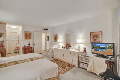 Copropriété à vendre à Aventura, Floride: 2 chambres, 113.34 m2 № 1311078 - photo 8