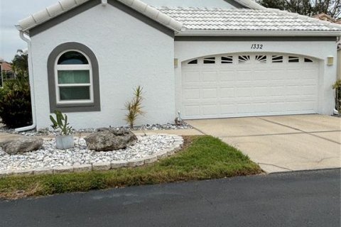 Villa ou maison à louer à Venice, Floride: 2 chambres, 137.22 m2 № 212671 - photo 1