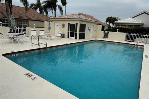 House in Venice, Florida 2 bedrooms, 137.22 sq.m. № 212671 - photo 29