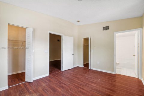 Condo in Davie, Florida, 2 bedrooms  № 1177641 - photo 5