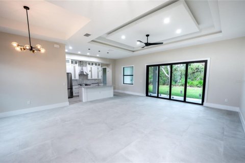 Casa en venta en North Port, Florida, 3 dormitorios, 166.2 m2 № 1194912 - foto 9