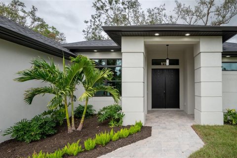 Villa ou maison à vendre à North Port, Floride: 3 chambres, 166.2 m2 № 1194912 - photo 4