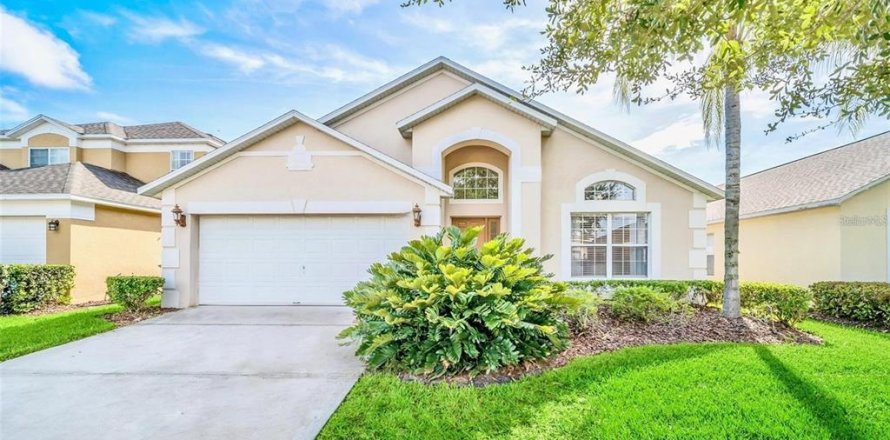 Villa ou maison à Kissimmee, Floride 5 chambres, 180.23 m2 № 1297178