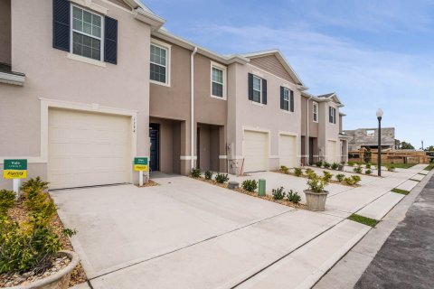 Townhouse in Atria at Ridgewood Lakes in Davenport, Florida 3 rooms, 163 sq.m. № 358167 - photo 9